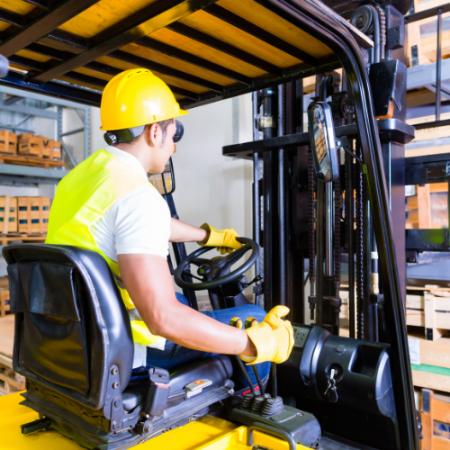 Lift Truck Operator Skills: Operating a Lift Truck